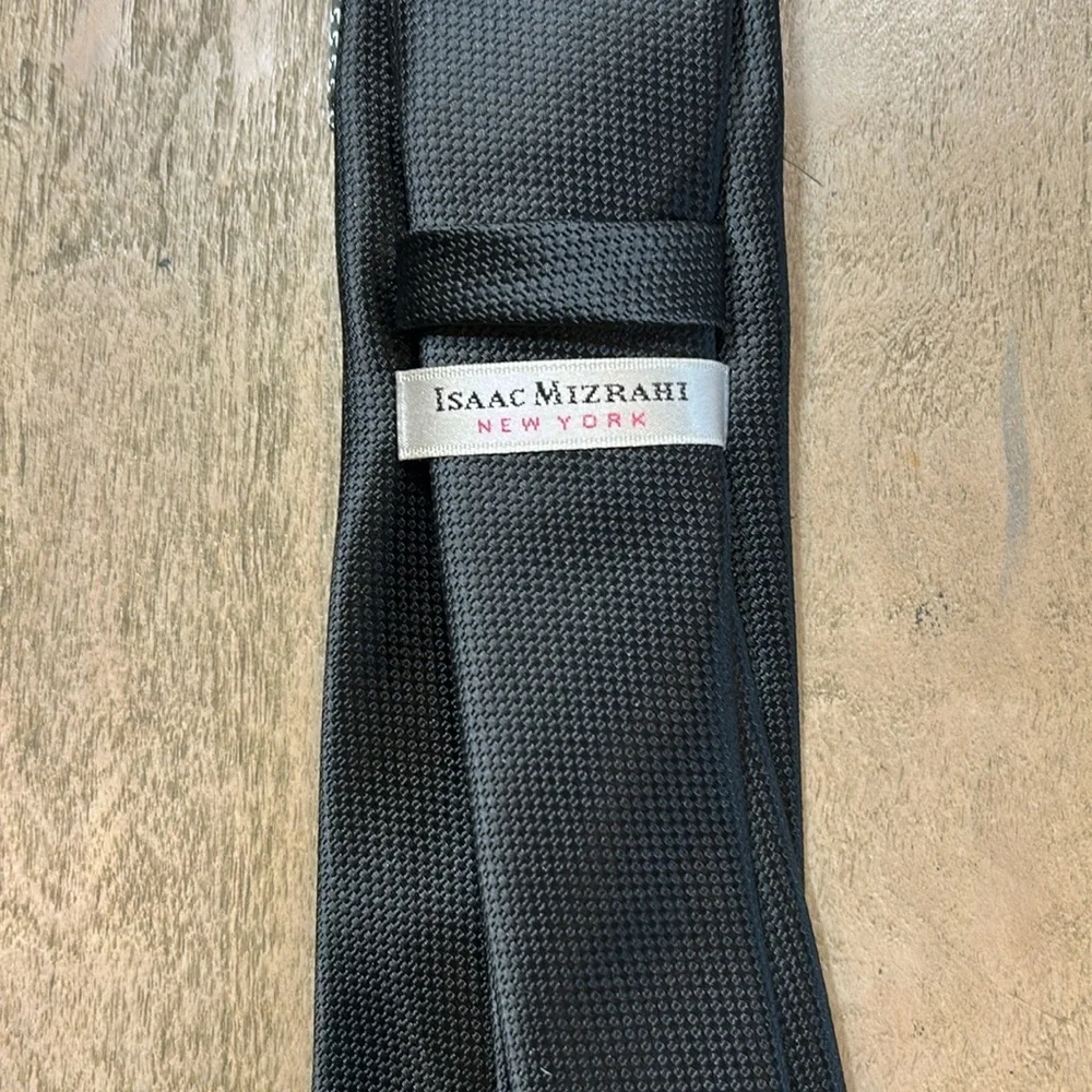 Isaac Mizrahi Black Tie with pocket square